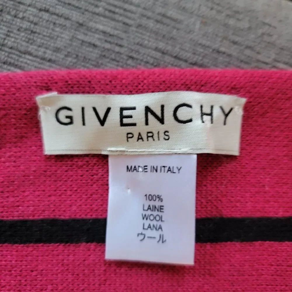 Givenchy paris pink